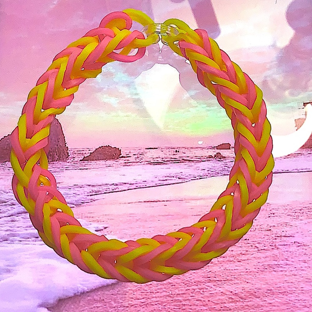 Bracelet strawberry  lemonade🌸